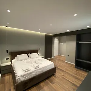 3* Отель Erioni