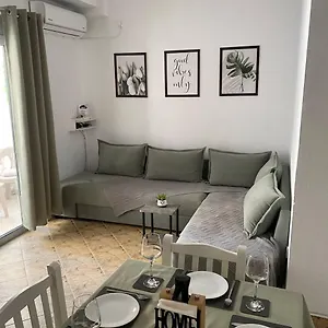  Апартаменты Happy